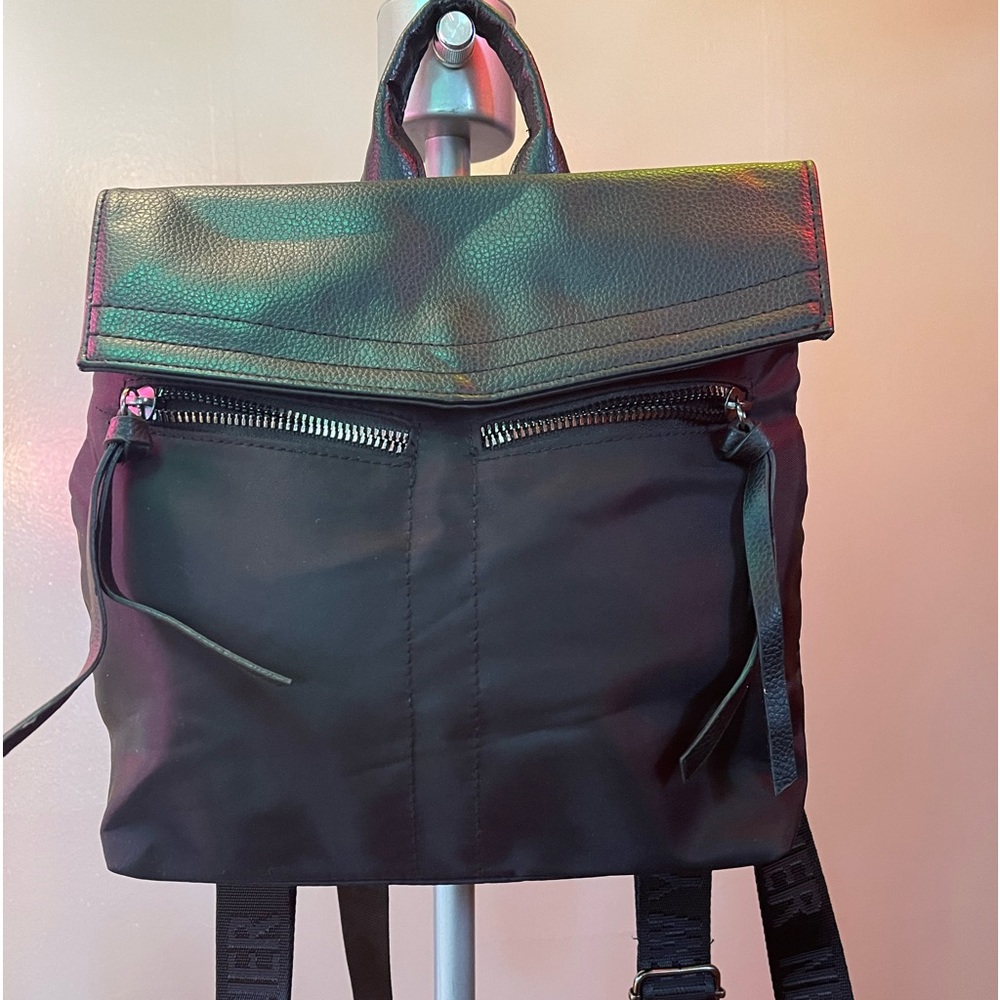 NWOT Botkier Trigger backpack.